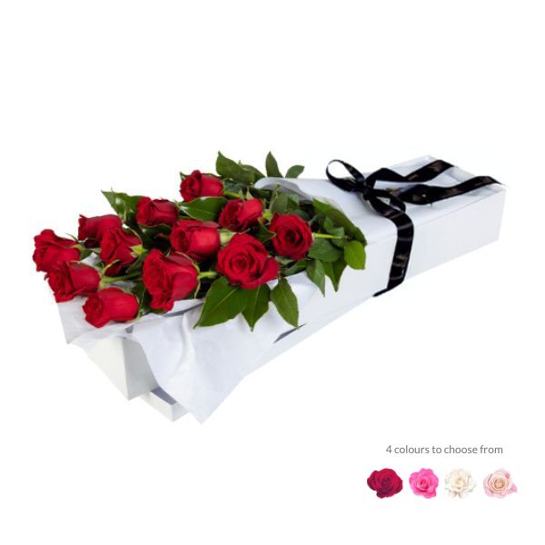 Wildest Dreams – 12 Roses in Presentation Box