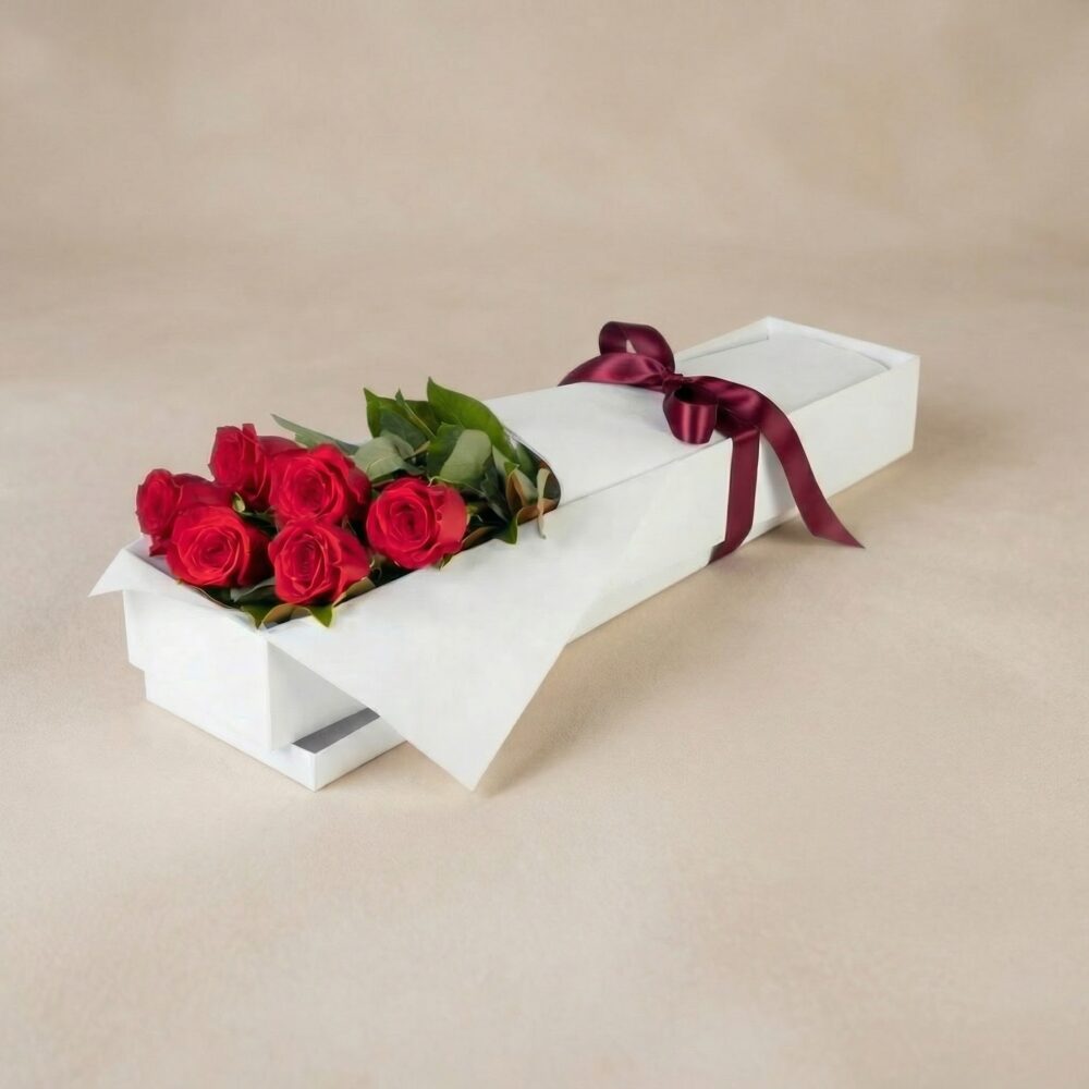 Sparks Fly – 6 Roses in Presentation Box